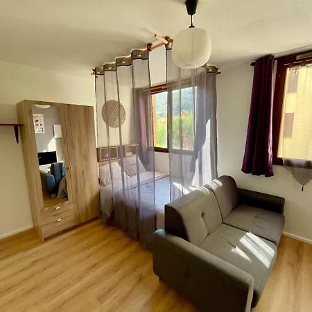 Du Pont Valentre - Avec Lit Double Et Parking Appartement