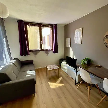 Du Pont Valentre - Avec Lit Double Et Parking *