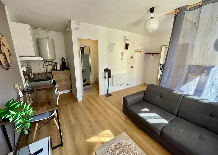 Du Pont Valentre - Avec Lit Double Et Parking *